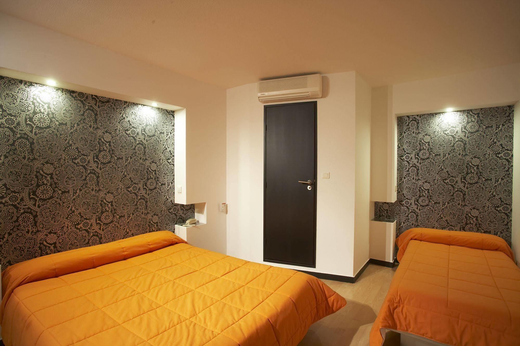 Hotel Evan Lempdes sur Allagnon Esterno foto